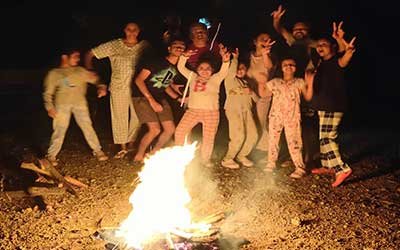 Bonfire-Nights-at-vaksana-farm